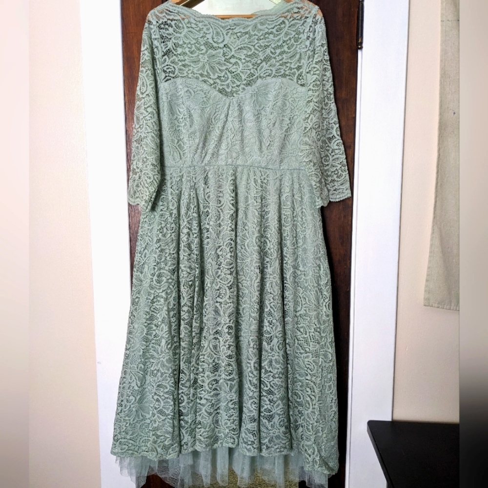 Torrid 24W Tea-Length Mint Lace/Chiffon Dress
